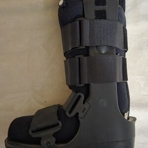 Black Medical Walking Boot Small